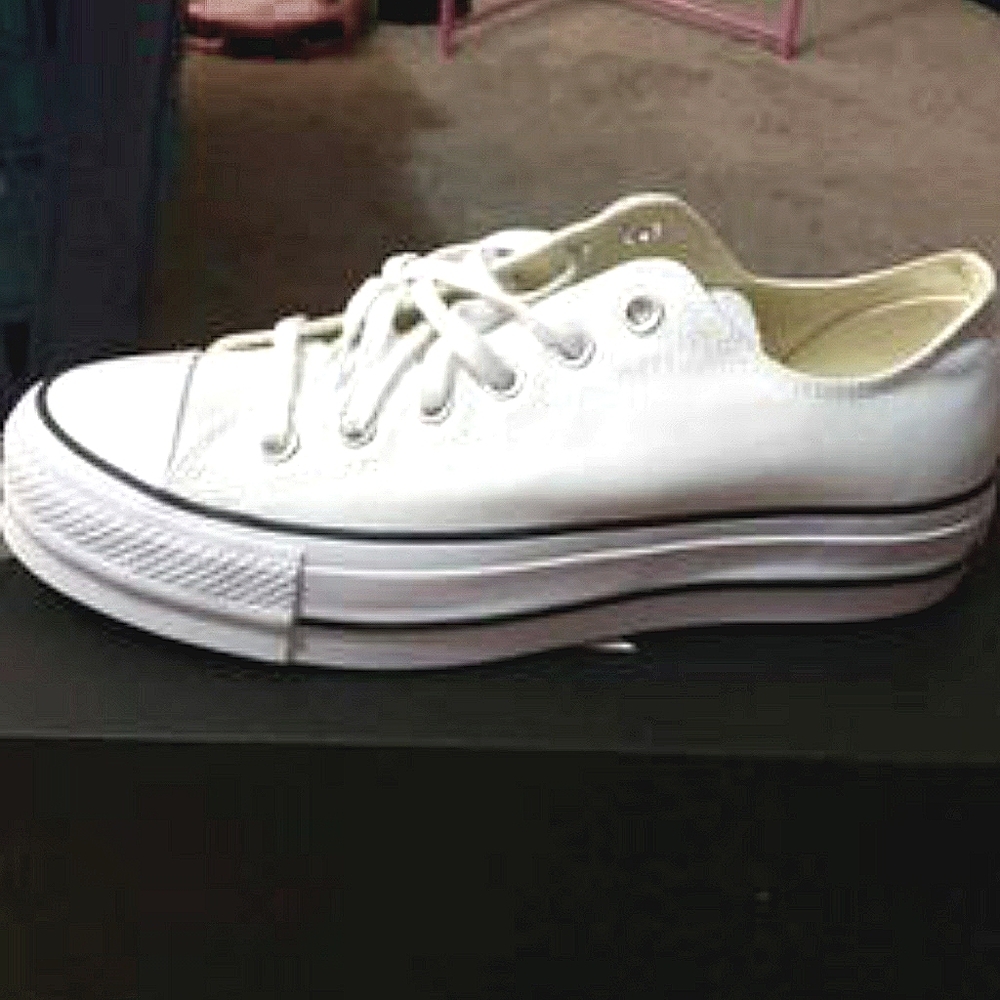Platform converse